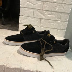 Vans sneakers